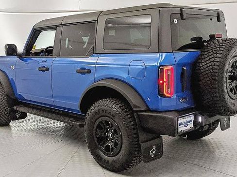 Certified 2022 Ford Bronco Wildtrak AWD/4WD image 4
