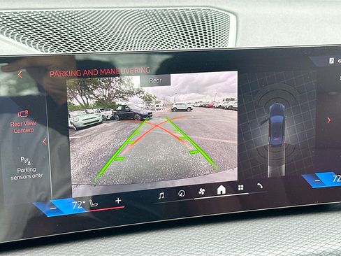Certified 2025 BMW i4 eDrive40 RWD image 12