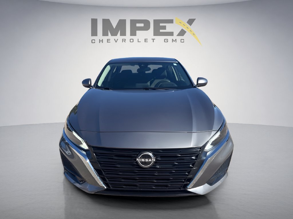 Used 2023 Nissan Altima 2.5 SV FWD image 8