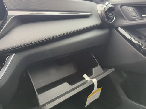 New 2026 Chevrolet Equinox LT w/ Convenience Package II image 26