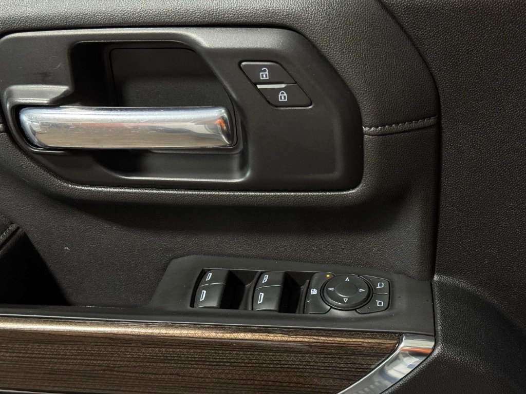 Used 2021 Chevrolet Silverado 2500 LT w/ Convenience Package AWD/4WD image 19