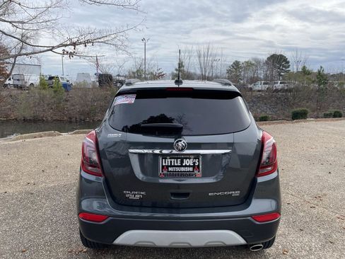 Used 2018 Buick Encore Preferred image 6