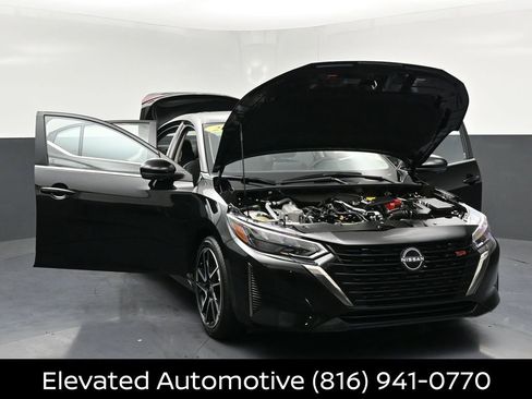 Certified 2025 Nissan Sentra SR w/ SR Premium Package FWD image 38