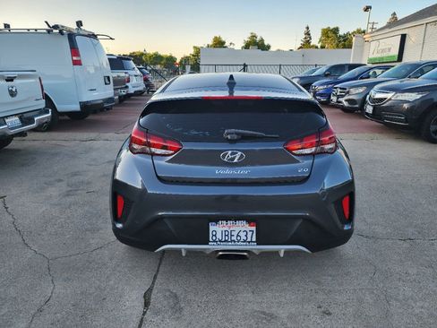 Used 2019 Hyundai Veloster 2.0 FWD image 4