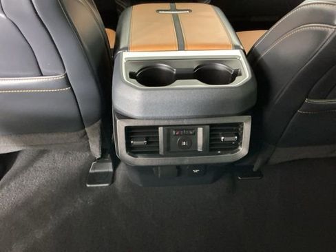Used 2024 Ford F450 Platinum w/ FX4 Off-Road Package image 29