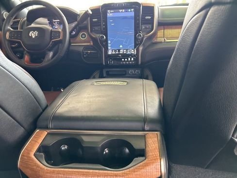 Used 2024 RAM 3500 Limited w/ Safety Group image 31