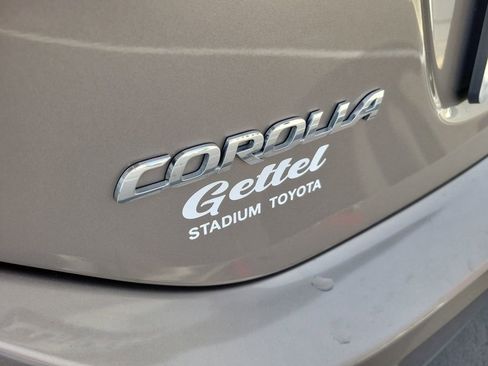 Used 2016 Toyota Corolla LE image 6