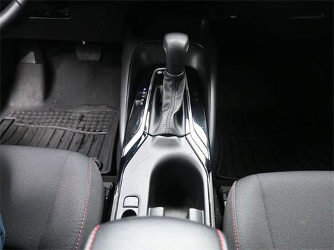 Used 2024 Toyota Corolla SE image 13