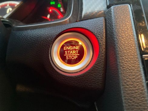 Used 2019 Honda Civic Type R image 18