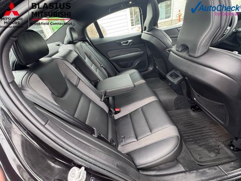 Used 2024 Volvo S60 B5 Plus AWD/4WD image 43