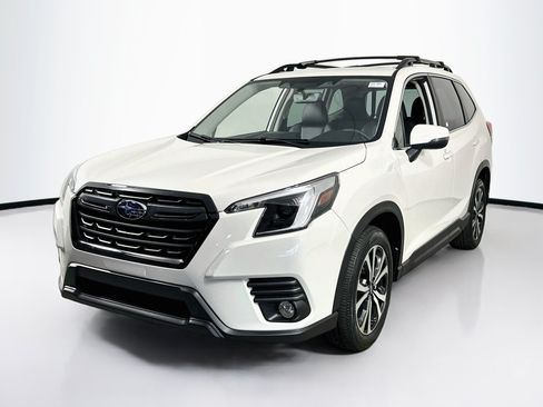 Used 2023 Subaru Forester Limited AWD/4WD image 1
