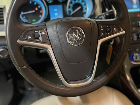 Used 2015 Buick Verano FWD image 23