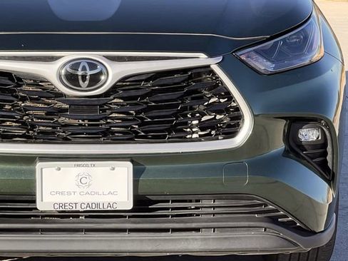 Used 2024 Toyota Highlander XLE image 10