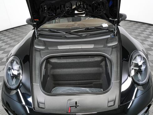 New 2026 Porsche 911 Carrera 4S AWD/4WD image 34