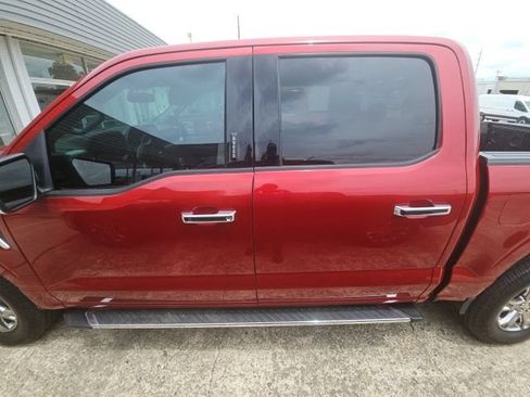 Used 2022 Ford F150 XLT w/ Equipment Group 302A High AWD/4WD image 1