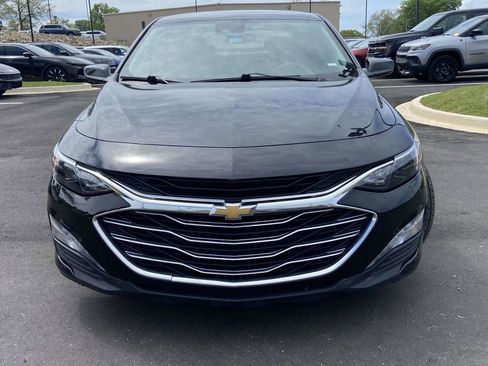 Used 2025 Chevrolet Malibu LT FWD image 8