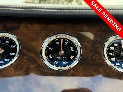 Used 2023 Bentley Continental GT Azure image 55