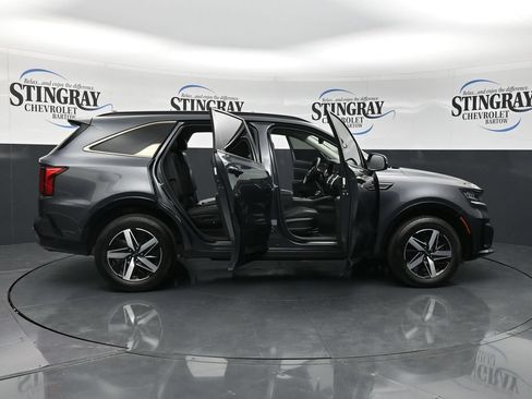 Used 2021 Kia Sorento EX AWD/4WD image 39