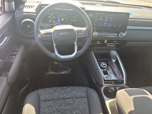 New 2025 Chevrolet Colorado Z71 image 7