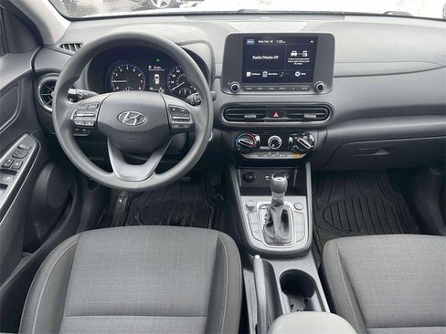 Used 2023 Hyundai Kona SEL image 13