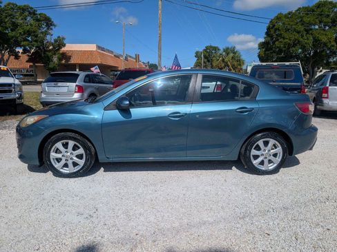 Used 2010 MAZDA MAZDA3 i Touring FWD image 8