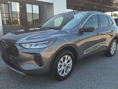 Used 2024 Ford Escape Active AWD/4WD image 8