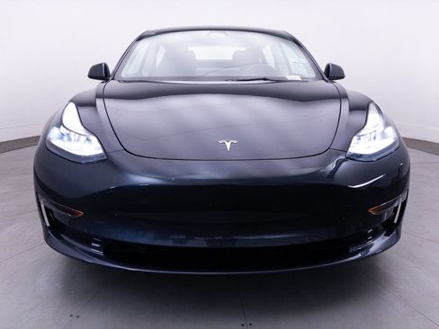 Used 2023 Tesla Model 3 Standard Range RWD image 11