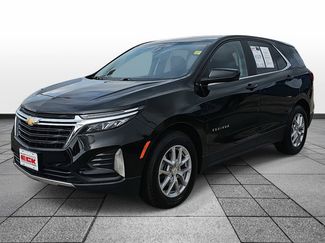 Used 2023 Chevrolet Equinox LT image 1