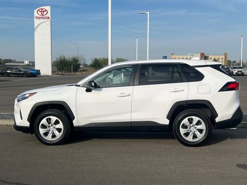 Certified 2025 Toyota RAV4 LE image 9