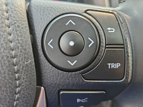 Certified 2018 Toyota RAV4 XLE AWD/4WD image 22