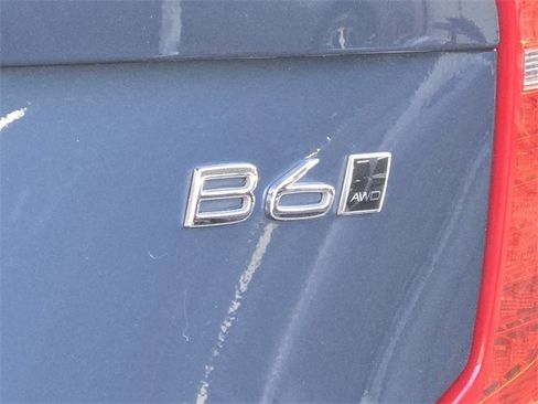 Used 2023 Volvo XC90 B6 Plus w/ Protection Package Premier image 9