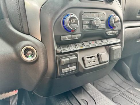 Used 2019 Chevrolet Silverado 1500 LT w/ All-Star Edition AWD/4WD image 22