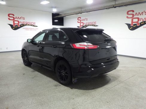 Used 2022 Ford Edge ST-Line AWD/4WD image 2