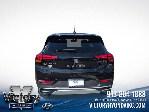 Used 2024 Buick Encore GX Preferred w/ Comfort Package AWD/4WD image 4