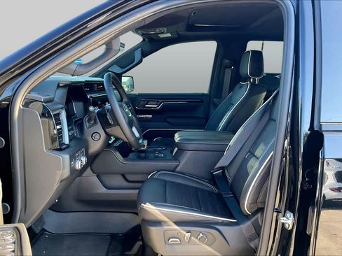 Used 2026 GMC Sierra 1500 AT4X AWD/4WD image 8