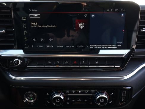 Used 2024 GMC Sierra 1500 SLT image 29