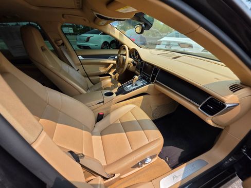 Used 2011 Porsche Panamera 4S AWD/4WD image 35
