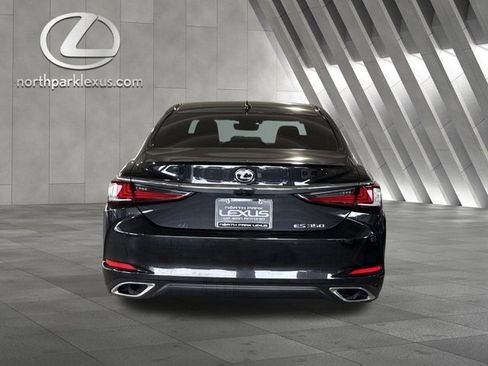 Certified 2025 Lexus ES 350 w/ Premium Package image 8