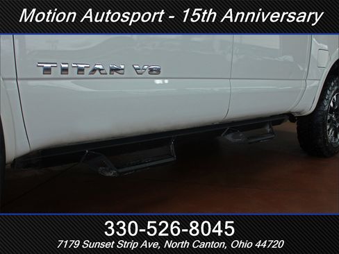 Used 2019 Nissan Titan SV image 46