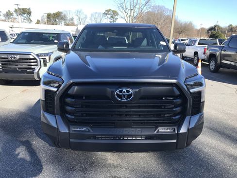 New 2025 Toyota Tundra SR5 image 12