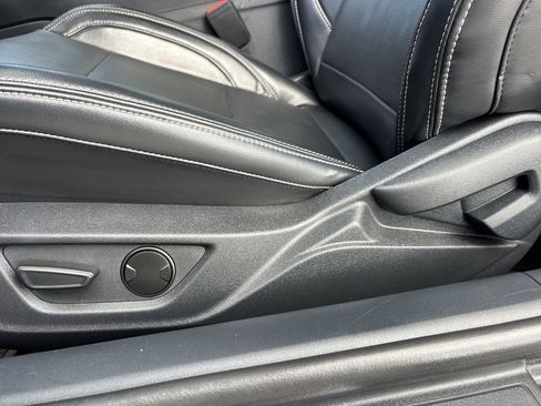 Used 2024 Ford Mustang GT Premium image 19