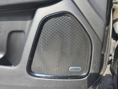 Used 2022 Jeep Compass Altitude w/ Sun and Sound Group image 23