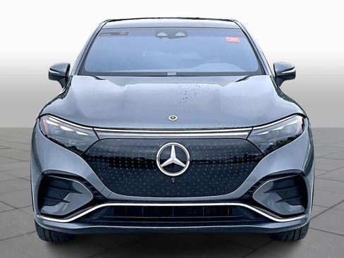 Used 2023 Mercedes-Benz EQS 580 4MATIC SUV image 3