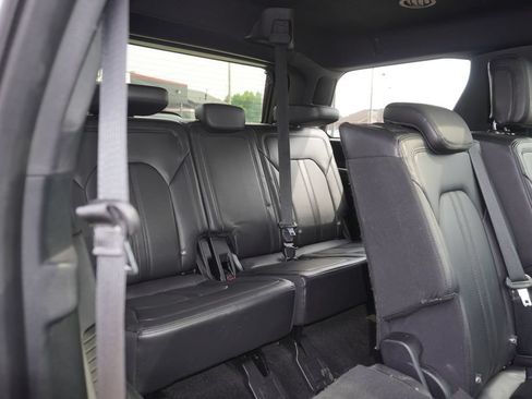 Used 2021 Ford Expedition Limited AWD/4WD image 32