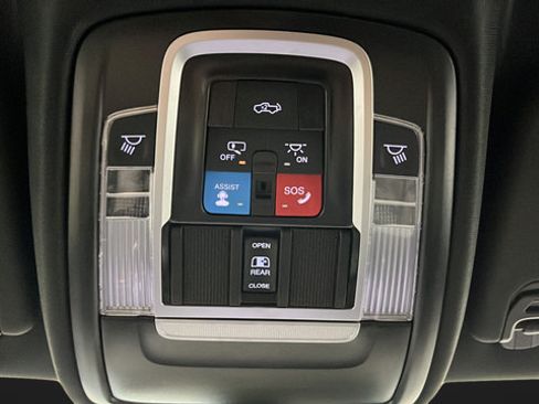 Certified 2025 RAM 1500 Big Horn AWD/4WD image 31