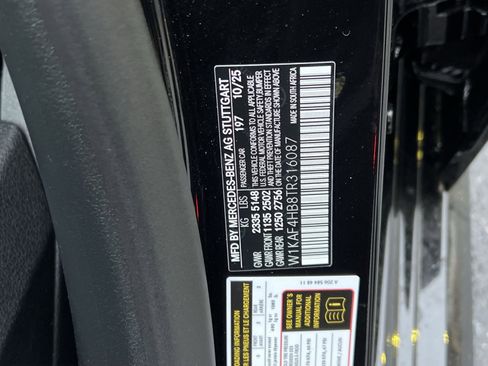 New 2026 Mercedes-Benz C 300 4MATIC Sedan image 35