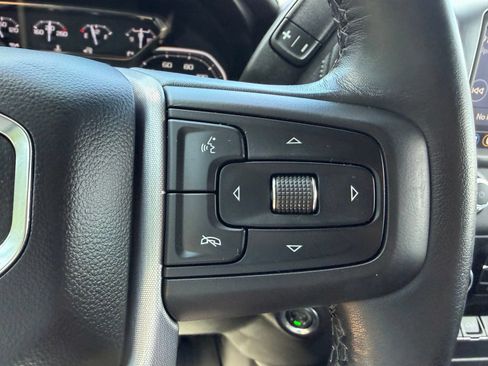 Used 2021 GMC Sierra 1500 SLT w/ SLT Premium Plus Package AWD/4WD image 31