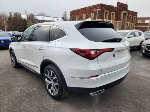 Certified 2023 Acura MDX SH-AWD w/ Technology Package image 3