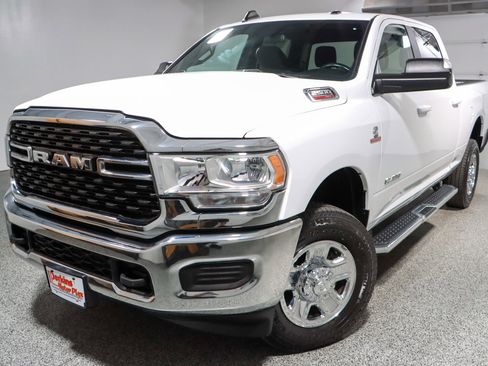 Used 2022 RAM 2500 Big Horn AWD/4WD image 33