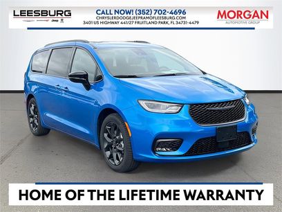 New 2026 Chrysler Pacifica Limited